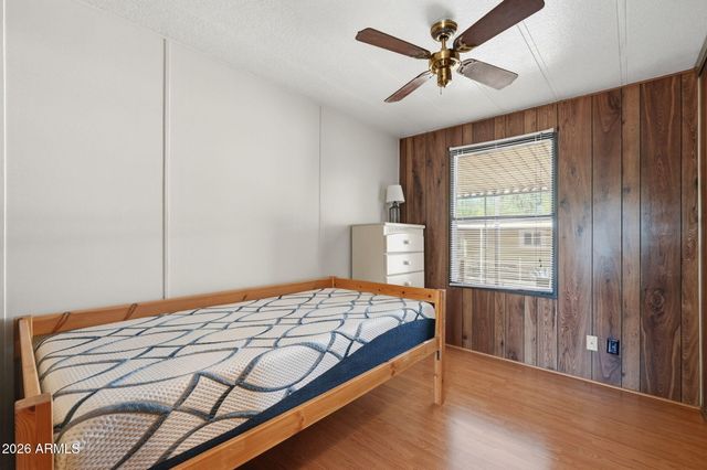 256 E DONNA Drive, Queen Valley, AZ 85118