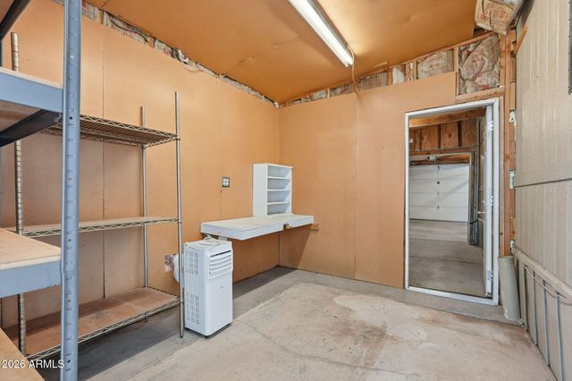 256 E DONNA Drive, Queen Valley, AZ 85118