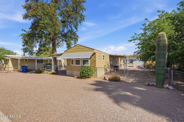 256 E DONNA Drive, Queen Valley, AZ 85118