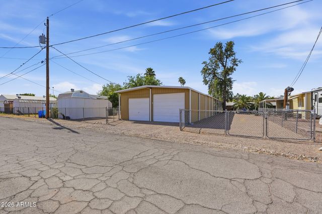 256 E DONNA Drive, Queen Valley, AZ 85118