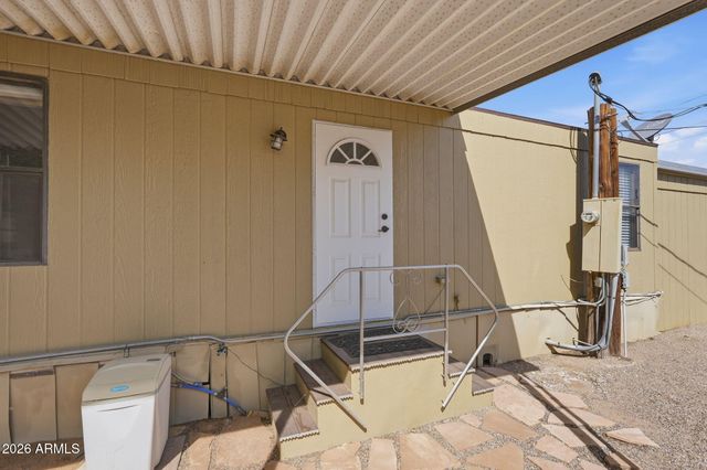 256 E DONNA Drive, Queen Valley, AZ 85118