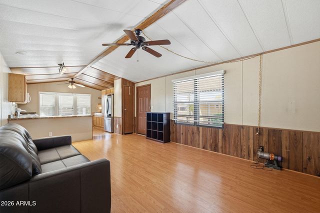 256 E DONNA Drive, Queen Valley, AZ 85118