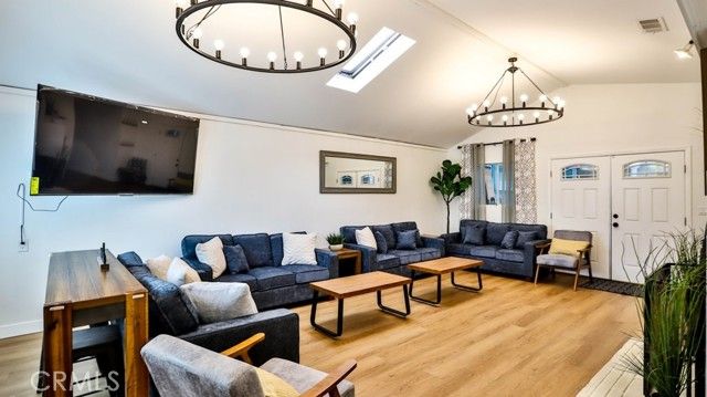 138 Green Oaks Drive, Riverside, CA 92507