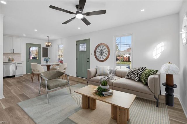 4136 2nd ST, Chesapeake, VA 23324