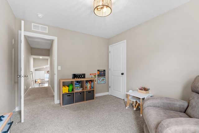 385 Freedom Lane, Delano, MN 55328