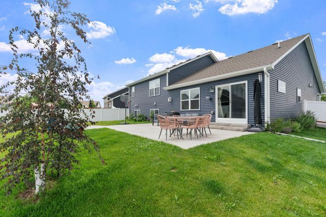 385 Freedom Lane, Delano, MN 55328