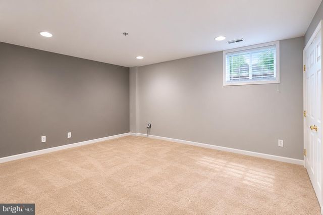 638 VILLAGER CIR, Baltimore, MD 21222