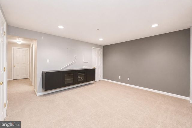 638 VILLAGER CIR, Baltimore, MD 21222
