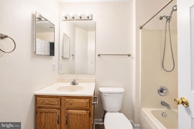638 VILLAGER CIR, Baltimore, MD 21222
