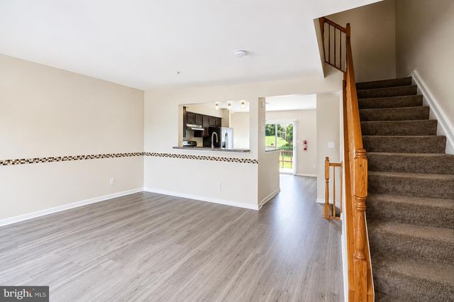 638 VILLAGER CIR, Baltimore, MD 21222
