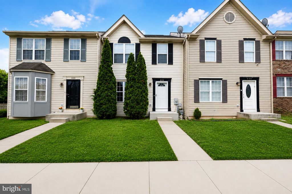 638 VILLAGER CIR, Baltimore, MD 21222