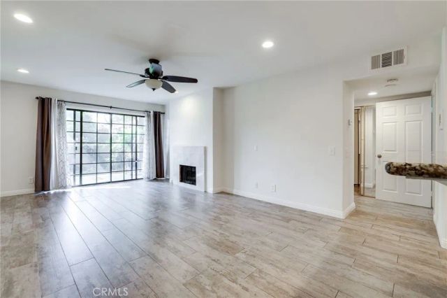 3613 S Bear B, Santa Ana, CA 92704