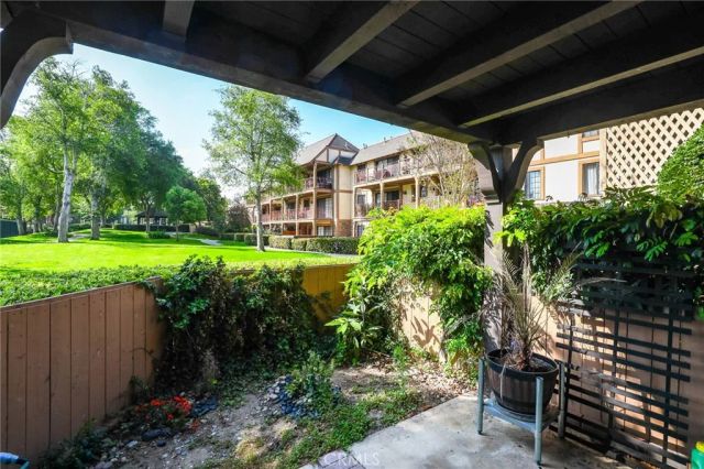 3613 S Bear B, Santa Ana, CA 92704