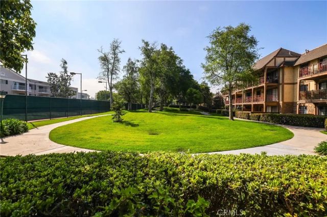 3613 S Bear B, Santa Ana, CA 92704