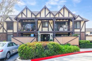 3613 S Bear B, Santa Ana, CA 92704