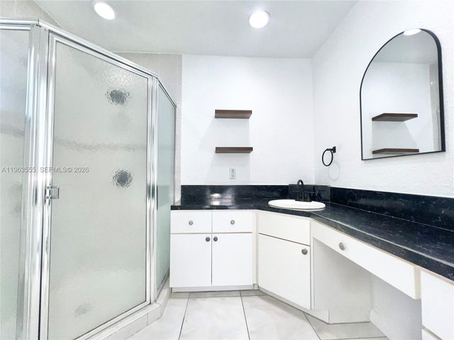 19901 SW 81st Ct, Cutler Bay, FL 33189