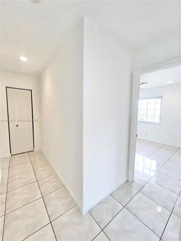 19901 SW 81st Ct, Cutler Bay, FL 33189