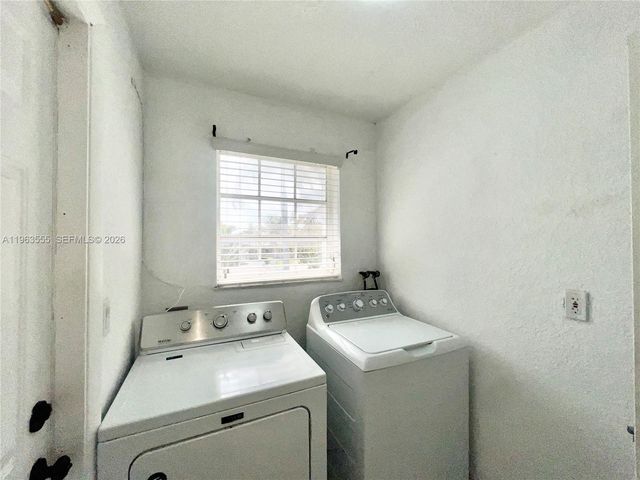 19901 SW 81st Ct, Cutler Bay, FL 33189