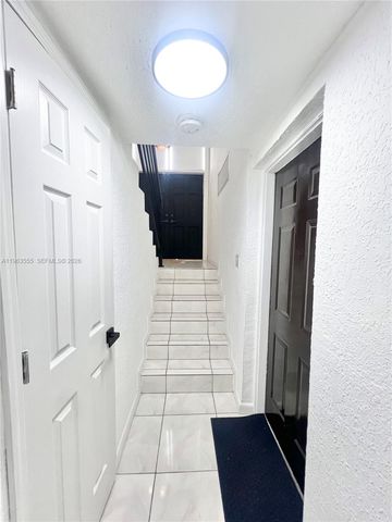 19901 SW 81st Ct, Cutler Bay, FL 33189