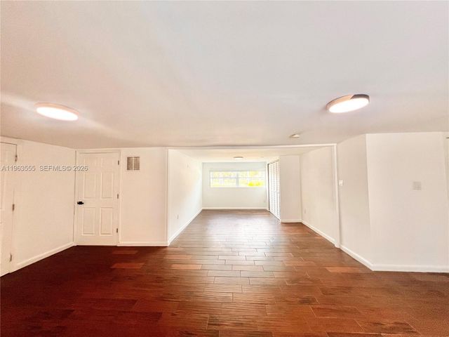 19901 SW 81st Ct, Cutler Bay, FL 33189