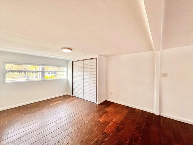 19901 SW 81st Ct, Cutler Bay, FL 33189