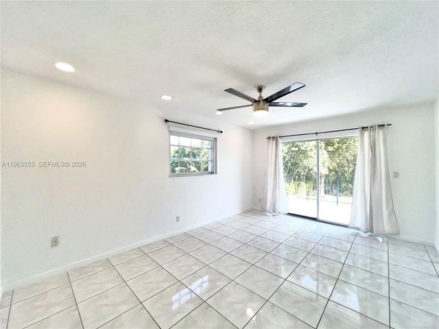 19901 SW 81st Ct, Cutler Bay, FL 33189