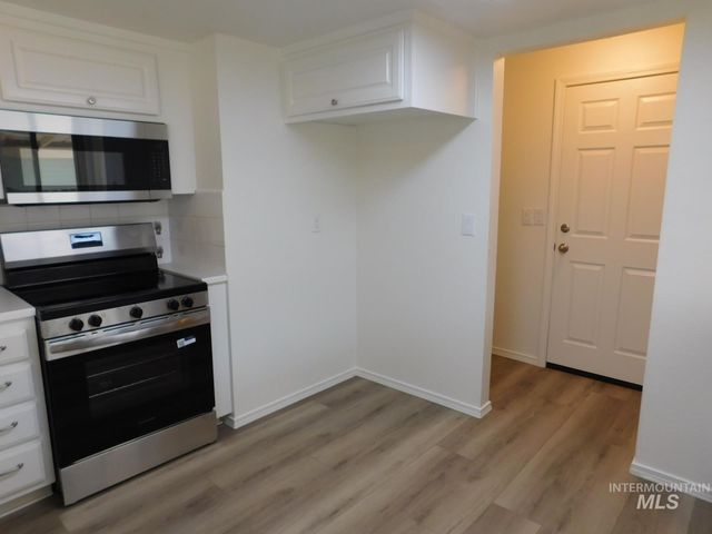 6996 W Gillis, Boise, ID 83714