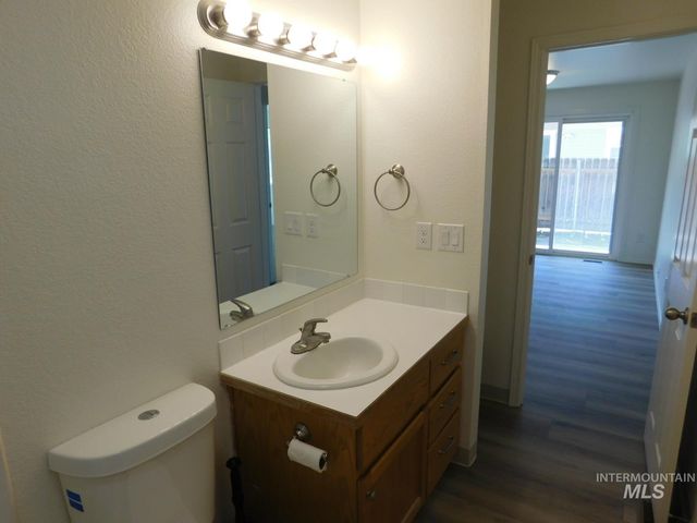 6996 W Gillis, Boise, ID 83714
