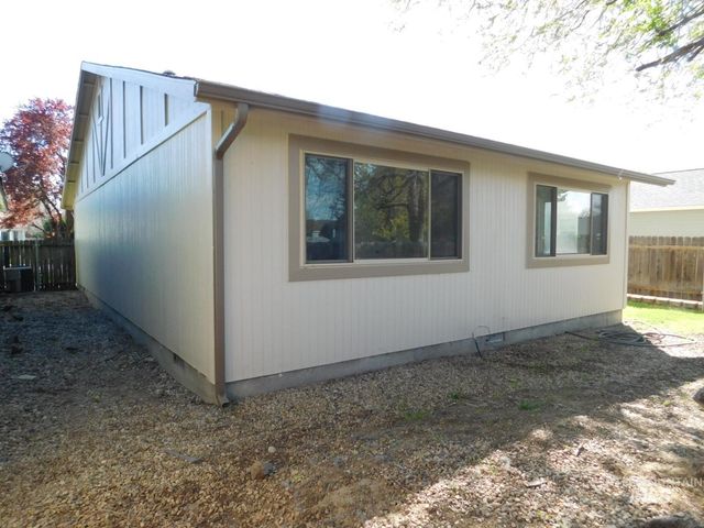 6996 W Gillis, Boise, ID 83714