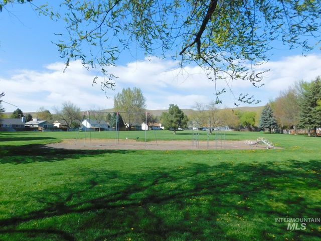 6996 W Gillis, Boise, ID 83714