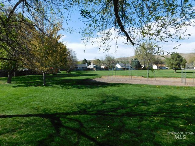 6996 W Gillis, Boise, ID 83714