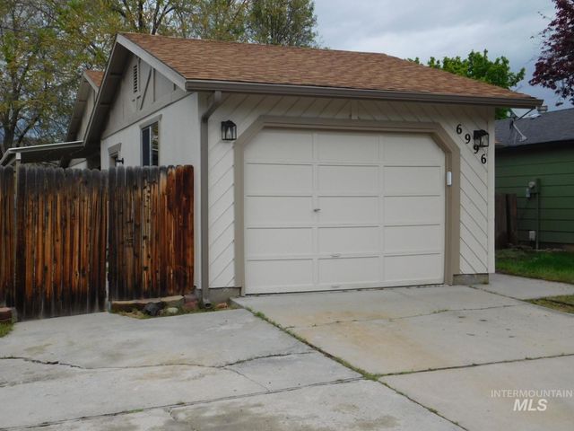 6996 W Gillis, Boise, ID 83714