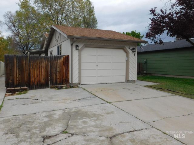 6996 W Gillis, Boise, ID 83714