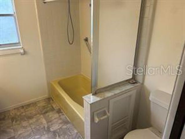 8873 TAMI STREET, Seminole, FL 33772