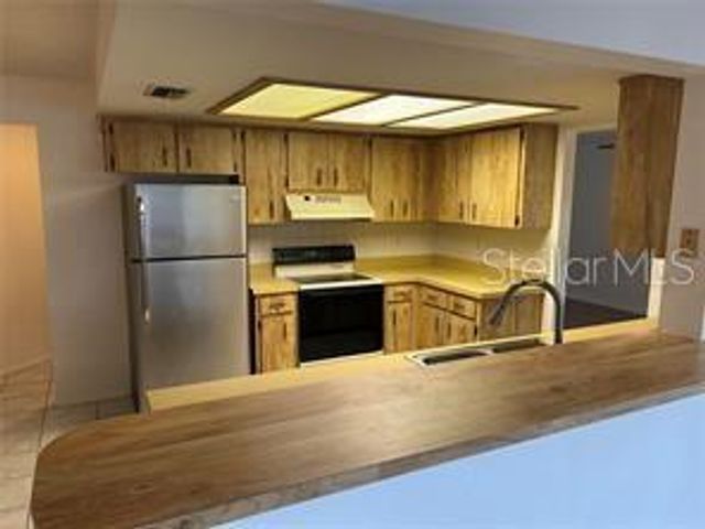 8873 TAMI STREET, Seminole, FL 33772