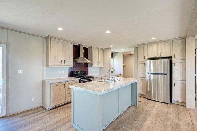 1200 FM 619, Taylor, TX 76574