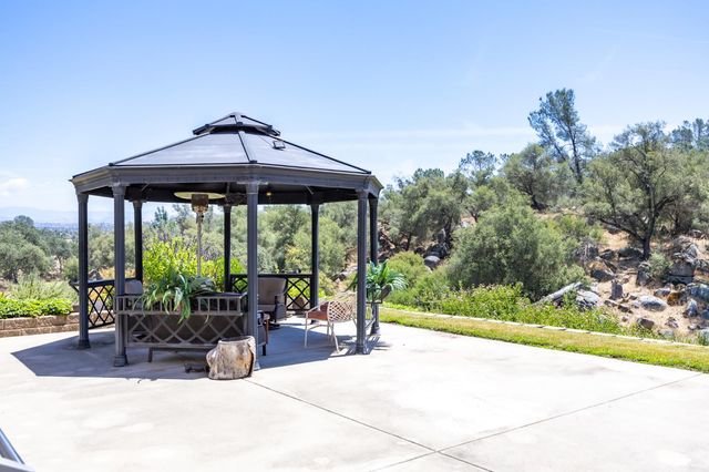 1087 Ben Hur, Raymond, CA 93653