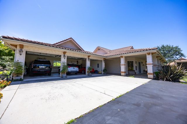 1087 Ben Hur, Raymond, CA 93653