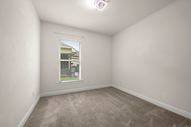 6348 Nesting Dr, Gonzales, LA 70737