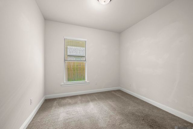 6348 Nesting Dr, Gonzales, LA 70737