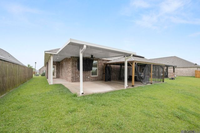 6348 Nesting Dr, Gonzales, LA 70737