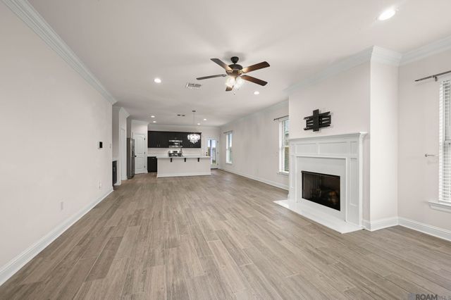 6348 Nesting Dr, Gonzales, LA 70737