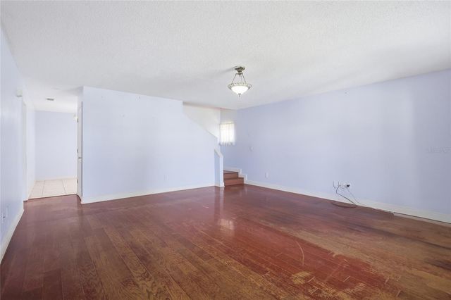 5105 AVENTURA BOULEVARD, Orlando, FL 32839