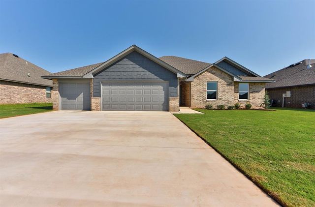 1935 W Flintlock Way, Mustang, OK 73064