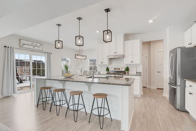 1834 Tall Oaks Drive, Antioch, IL 60002