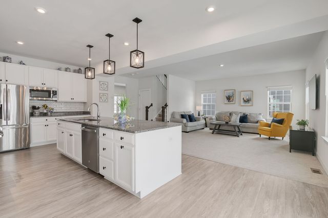 1834 Tall Oaks Drive, Antioch, IL 60002