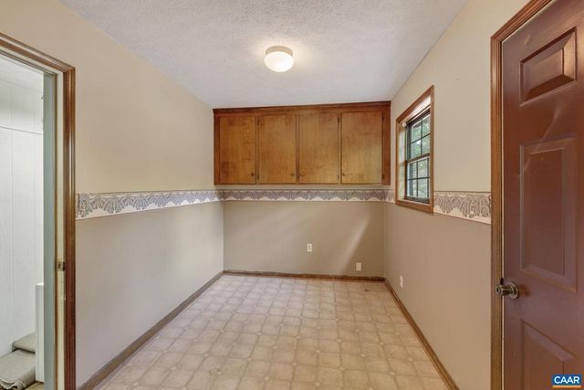 2 ASHTON RD, Palmyra, VA 22963