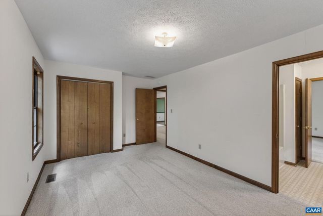 2 ASHTON RD, Palmyra, VA 22963