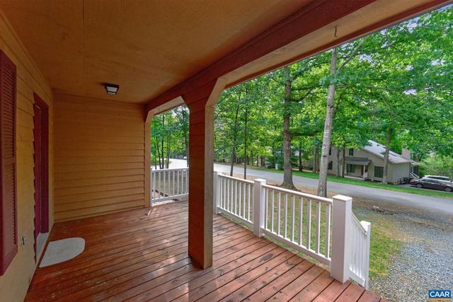 2 ASHTON RD, Palmyra, VA 22963