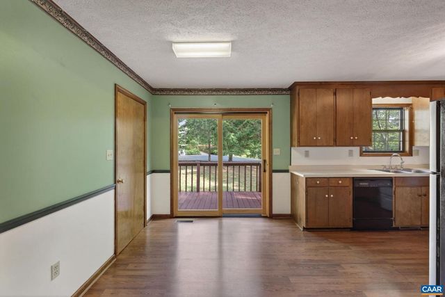 2 ASHTON RD, Palmyra, VA 22963